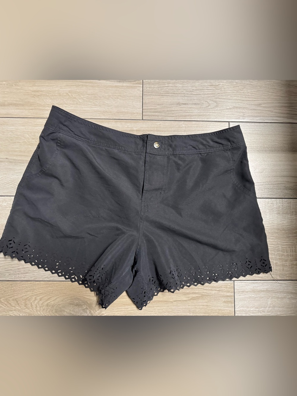 Point Zero Black Scalloped Laser-Cut Hem Shorts